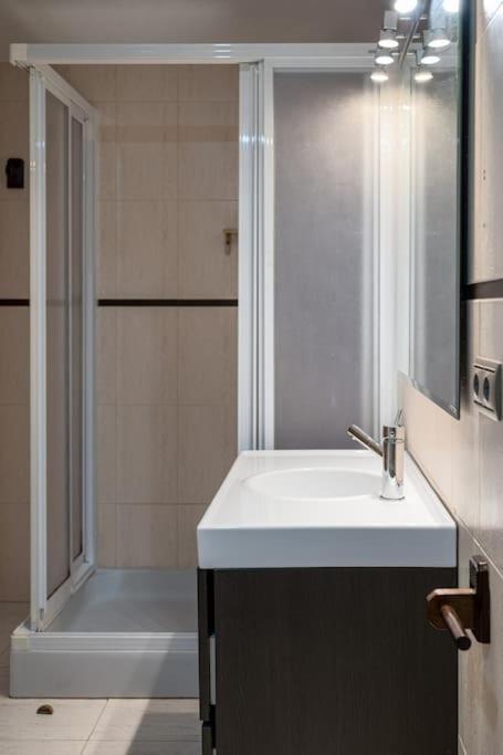 Amplio Apartamento Citycenter Cordova Esterno foto