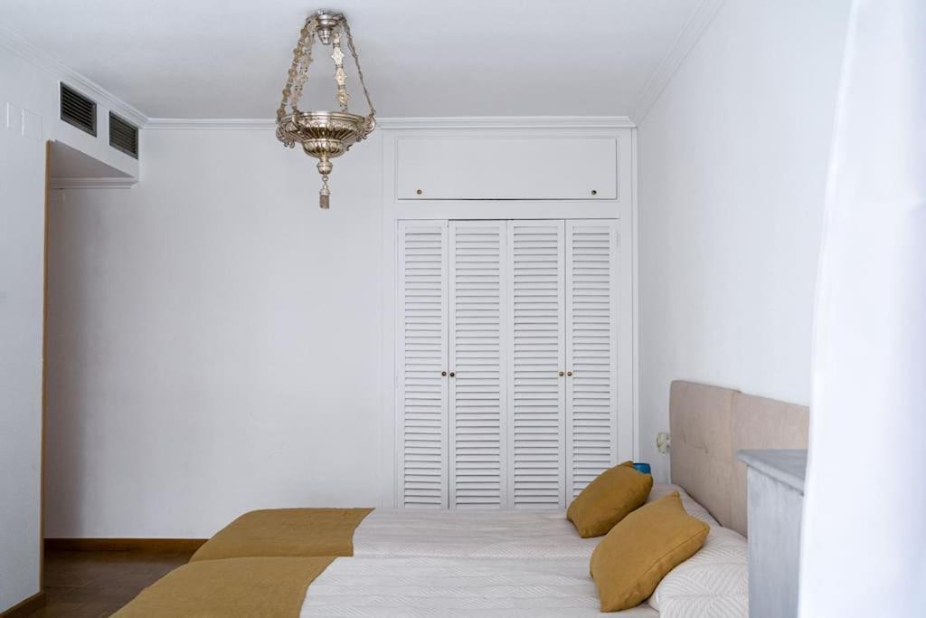 Amplio Apartamento Citycenter Cordova Esterno foto