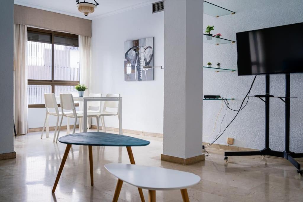 Amplio Apartamento Citycenter Cordova Esterno foto